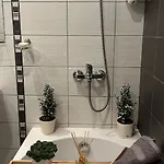 Apartament The *